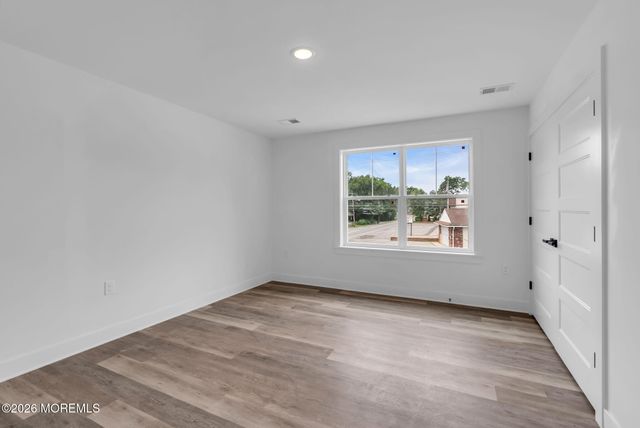 1150 Manchester Street, Toms River, NJ 08757