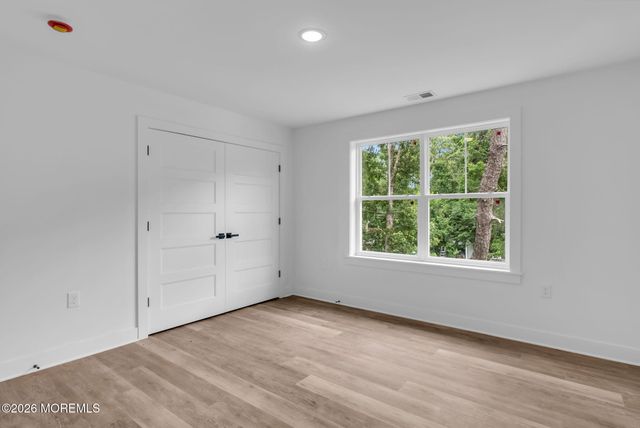 1150 Manchester Street, Toms River, NJ 08757