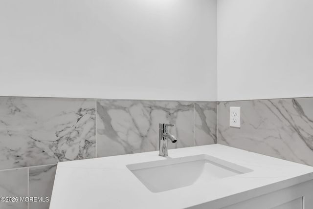 1150 Manchester Street, Toms River, NJ 08757