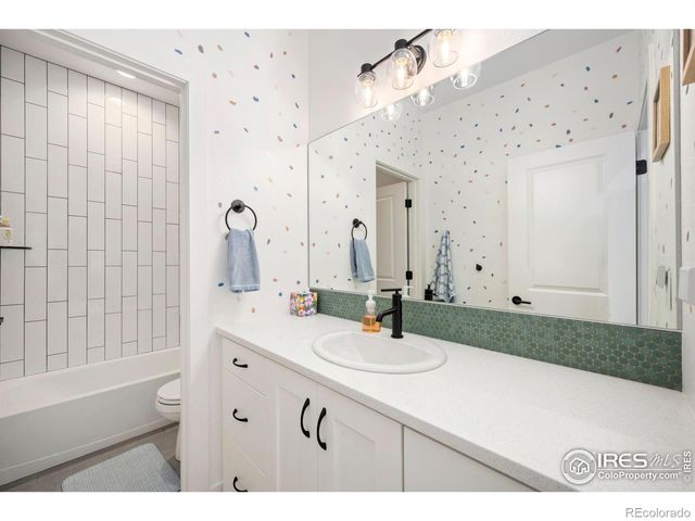 5202 Cloud Dance Drive, Timnath, CO 80547