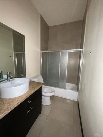 4217 Colbath Avenue 250b, Mcallen, TX 78503
