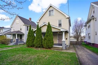 8805 Jeffries Avenue, Cleveland, OH 44105