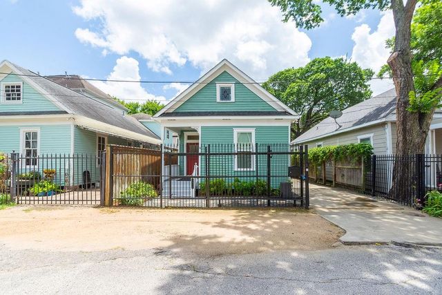 3909 Barnes Street, Houston, TX 77007