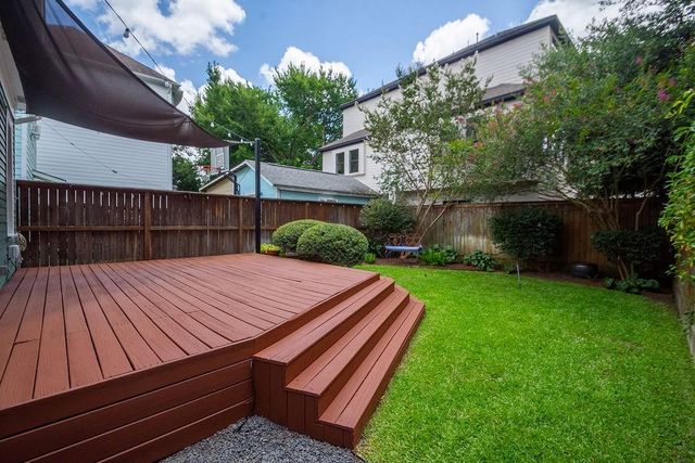 3909 Barnes Street, Houston, TX 77007