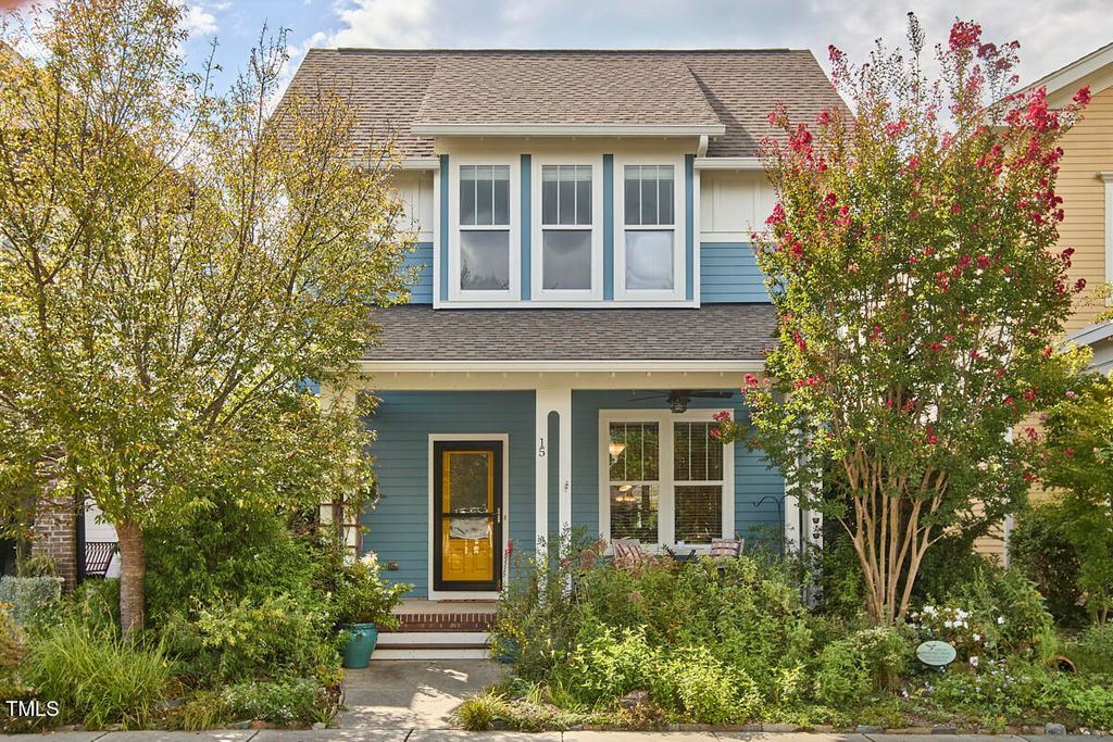 15 Pokeberry Bend Drive, Chapel Hill, NC 27516