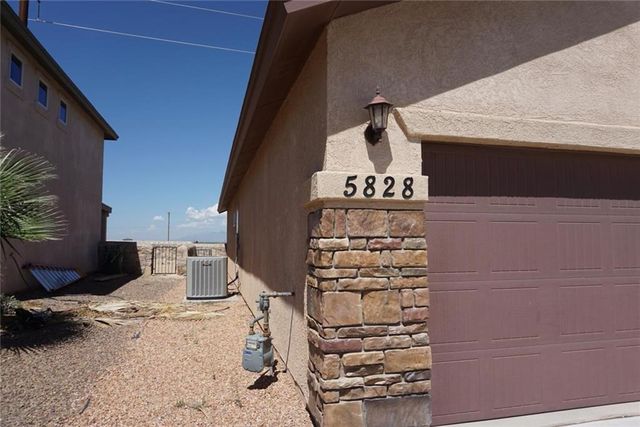 5828 Megan Street, Santa Teresa, NM 88008