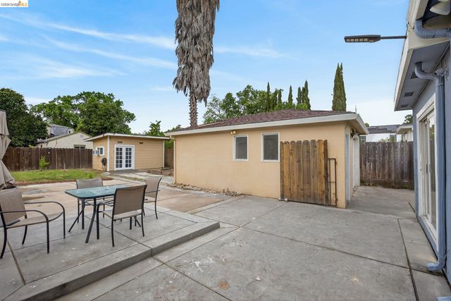 1016 C St, Antioch, CA 94509