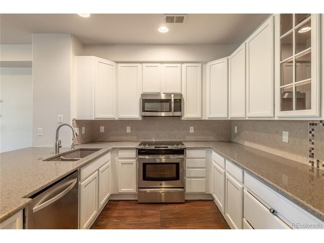1431 Turnberry Dr, Castle Rock, CO 80104