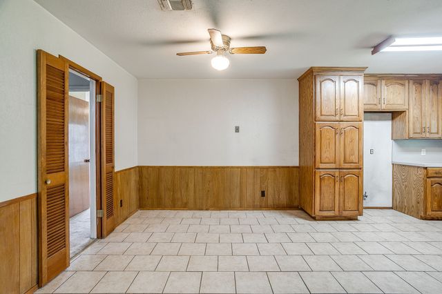 340 Grand Meadow Drive, Fort Worth, TX 76108