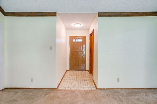 340 Grand Meadow Drive, Fort Worth, TX 76108