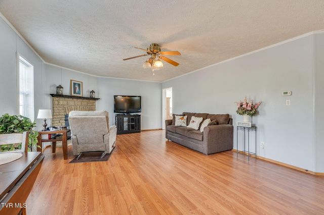 4161 Carters Valley Road, Church Hill, TN 37642