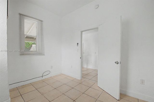 50 NW 79th St 2, Miami, FL 33150
