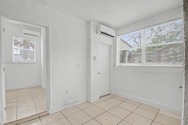 50 NW 79th St 2, Miami, FL 33150