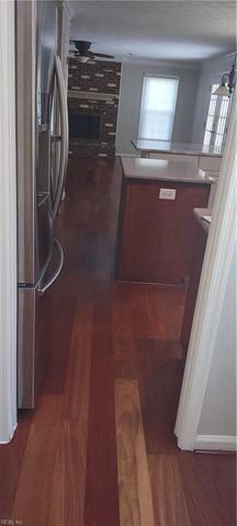 110 Liberty DR, Yorktown, VA 23693