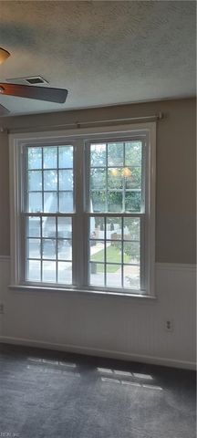 110 Liberty DR, Yorktown, VA 23693