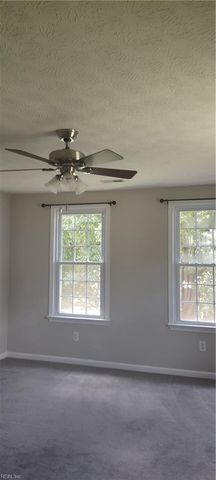 110 Liberty DR, Yorktown, VA 23693
