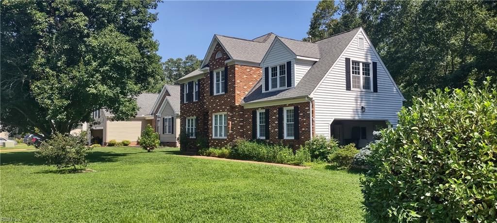 110 Liberty DR, Yorktown, VA 23693