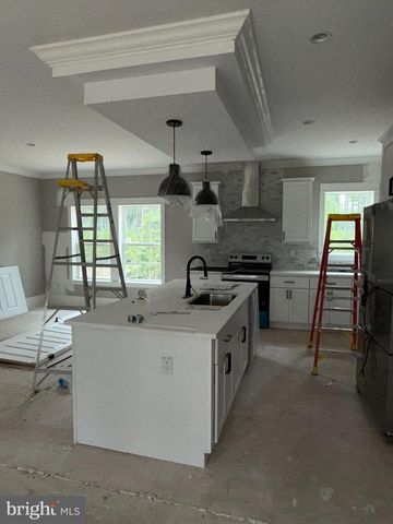 17810 TYLER STATION RD, Beaverdam, VA 23015
