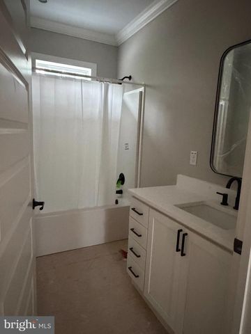 17810 TYLER STATION RD, Beaverdam, VA 23015