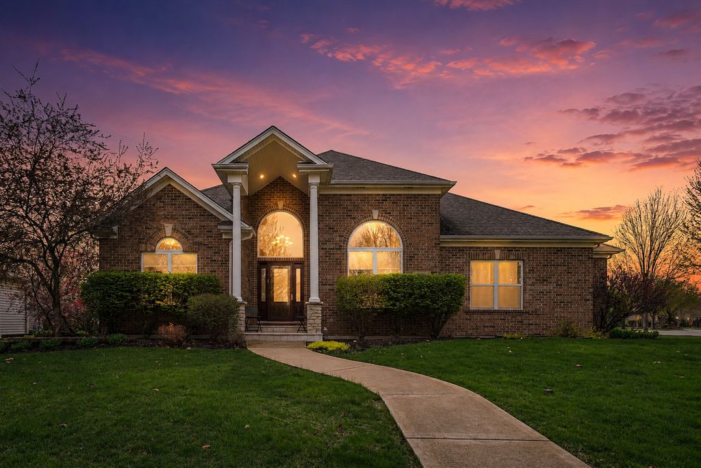 13002 Silverleaf Court, Plainfield, IL 60585