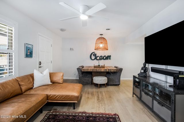 16 Oceanic Street, Wrightsville Beach, NC 28480