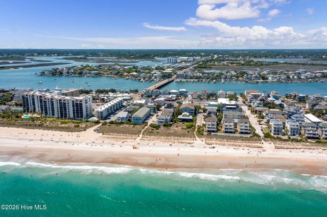 16 Oceanic Street, Wrightsville Beach, NC 28480