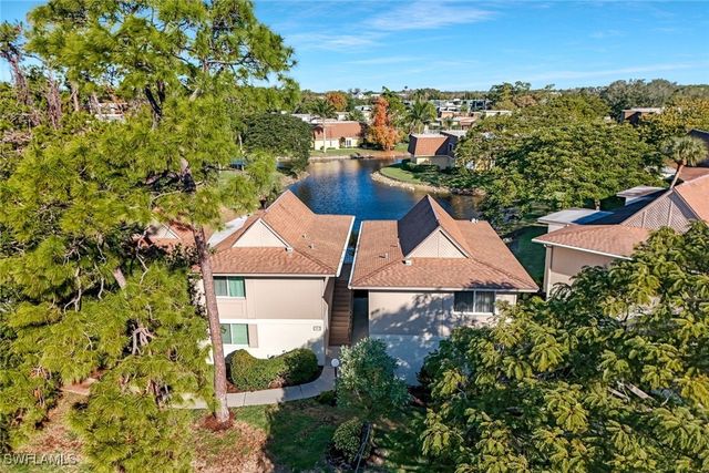 11 Bob O Link CT 11, Naples, FL 34105