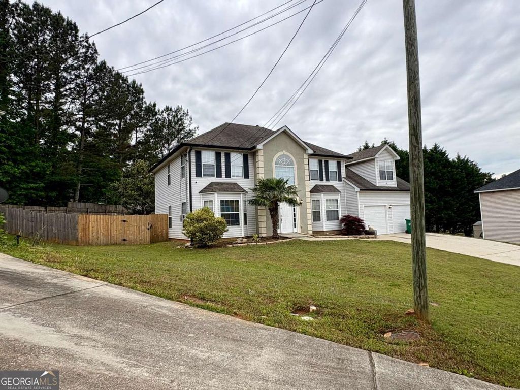 3511 Poplar Chase Lane, Ellenwood, GA 30294