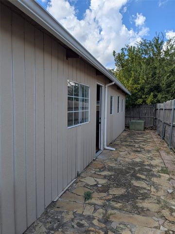 3503 Cydnie Ann Court, Arlington, TX 76014