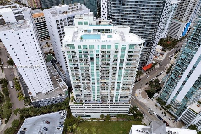 218 SE 14th St 903, Miami, FL 33131