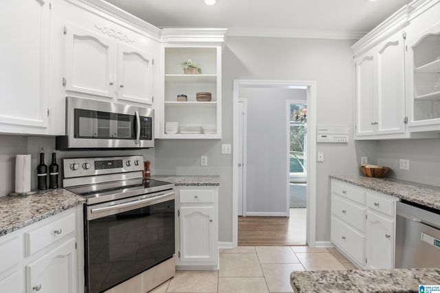 6861 OAK LEAF LANE, Pinson, AL 35126