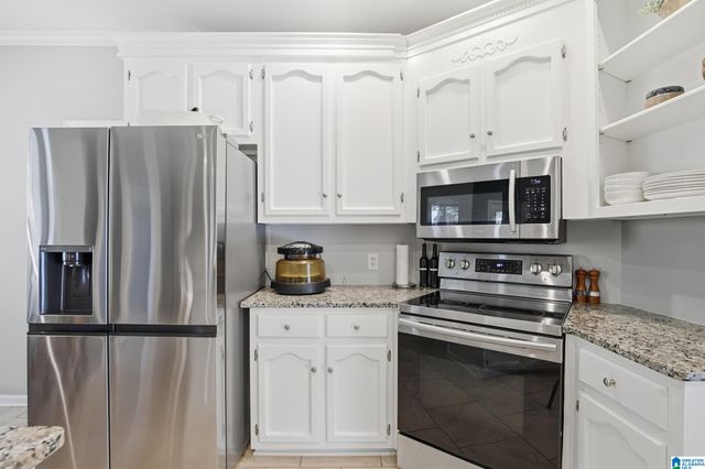 6861 OAK LEAF LANE, Pinson, AL 35126