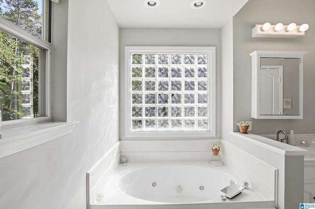 6861 OAK LEAF LANE, Pinson, AL 35126