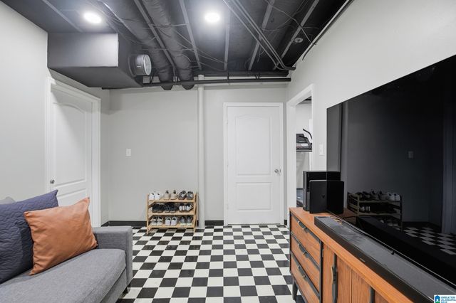 6861 OAK LEAF LANE, Pinson, AL 35126