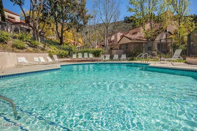 77 Via Colinas, Thousand Oaks, CA 91362