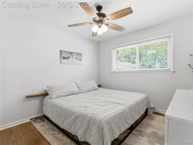 14081 La Chene Avenue, Warren, MI 48088