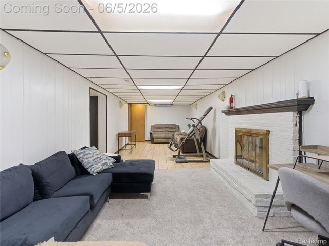 14081 La Chene Avenue, Warren, MI 48088