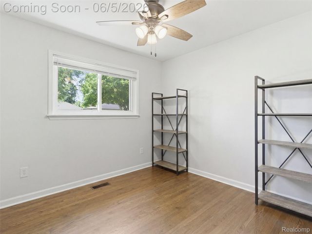 14081 La Chene Avenue, Warren, MI 48088