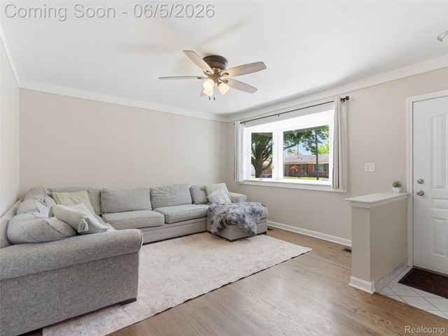 14081 La Chene Avenue, Warren, MI 48088
