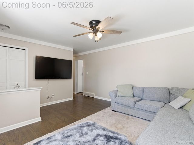 14081 La Chene Avenue, Warren, MI 48088
