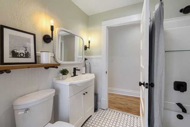 3925 Blaisdell Avenue, Minneapolis, MN 55409