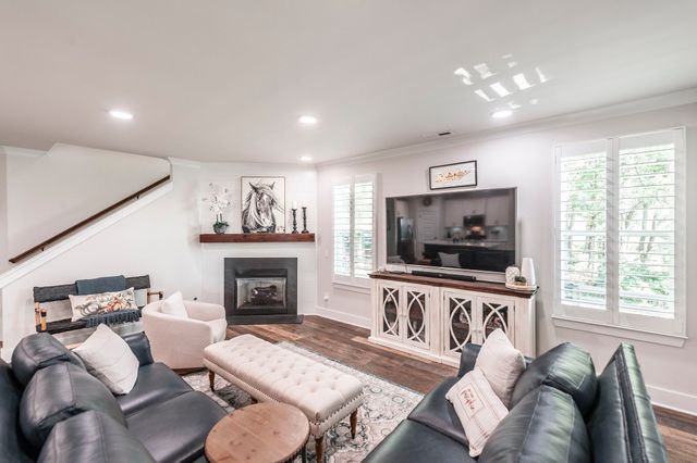 279 Griffin Ln, Gallatin, TN 37066