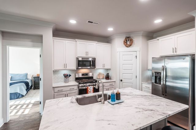 279 Griffin Ln, Gallatin, TN 37066