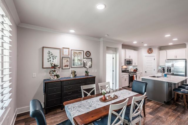 279 Griffin Ln, Gallatin, TN 37066