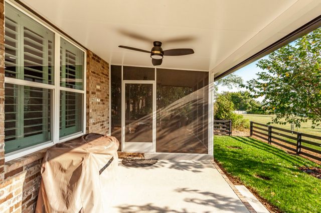 279 Griffin Ln, Gallatin, TN 37066
