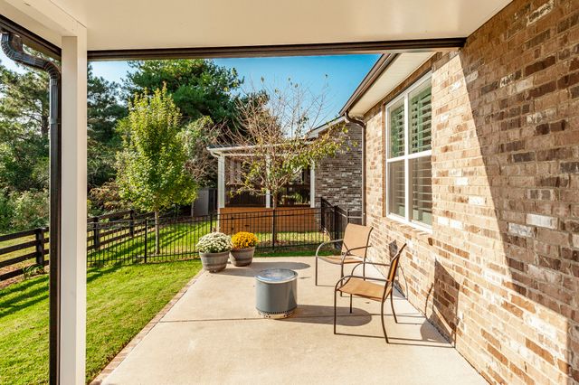 279 Griffin Ln, Gallatin, TN 37066
