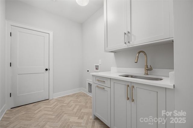 1817 Union Street, Charlotte, NC 28205