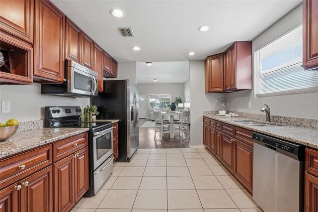 2501 W GRAY STREET, Tampa, FL 33609