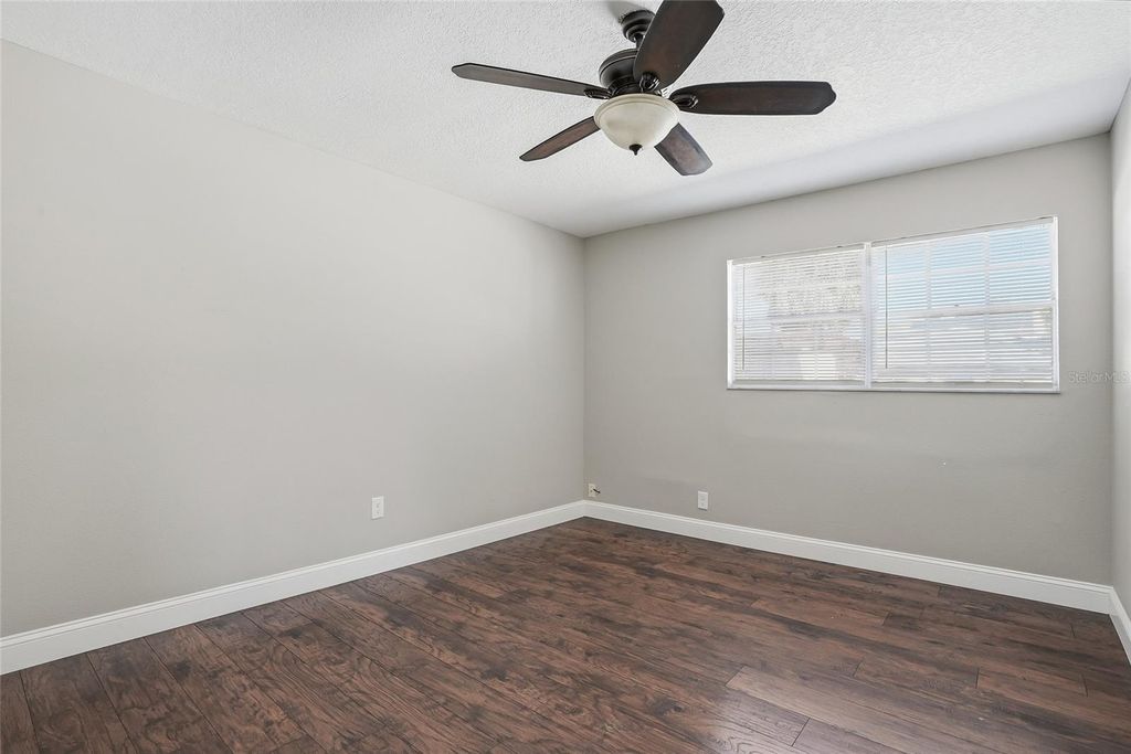 Image 27 of property listing at 2501 W GRAY STREET, Tampa, FL 33609