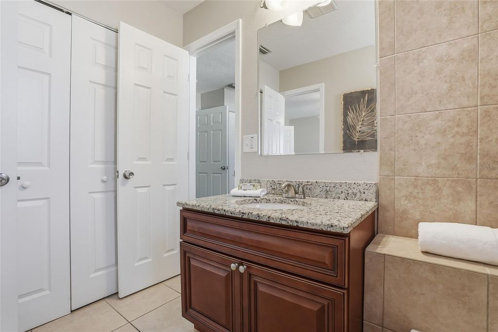Image 30 of property listing at 2501 W GRAY STREET, Tampa, FL 33609